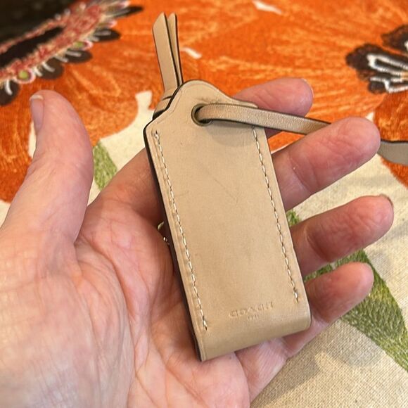 COACH 1941 CLOCHETTE GLOVE TANNED LEATHER BRASS TURNLOCK HANGTAG FOR LOCK & KEYS - Picture 5 of 13